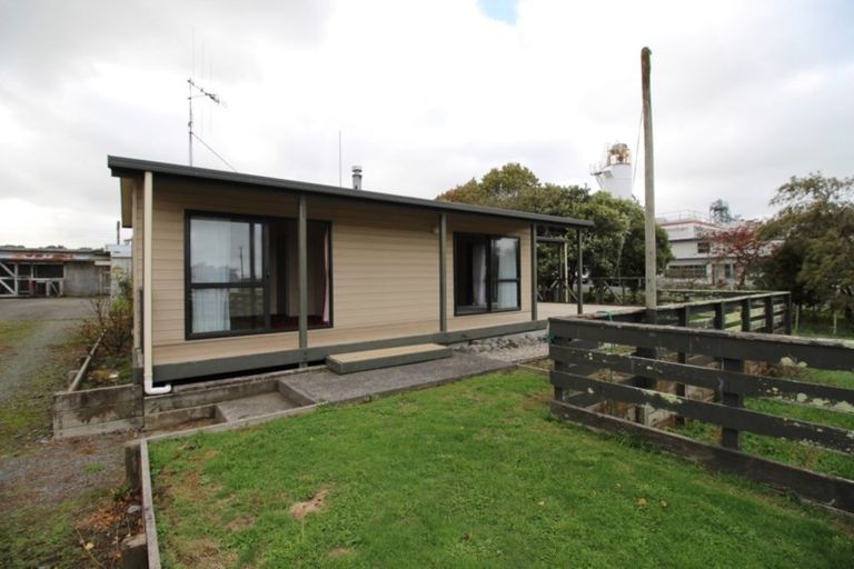 Photo of property in 39 King Street, Marton, 4710