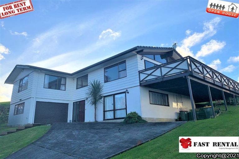 Photo of property in 18 Sumich Place, West Harbour, Auckland, 0618
