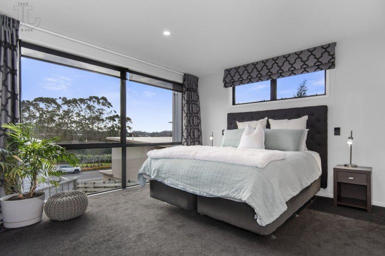 Photo of property in 133 Lakes Boulevard, Pyes Pa, Tauranga, 3112