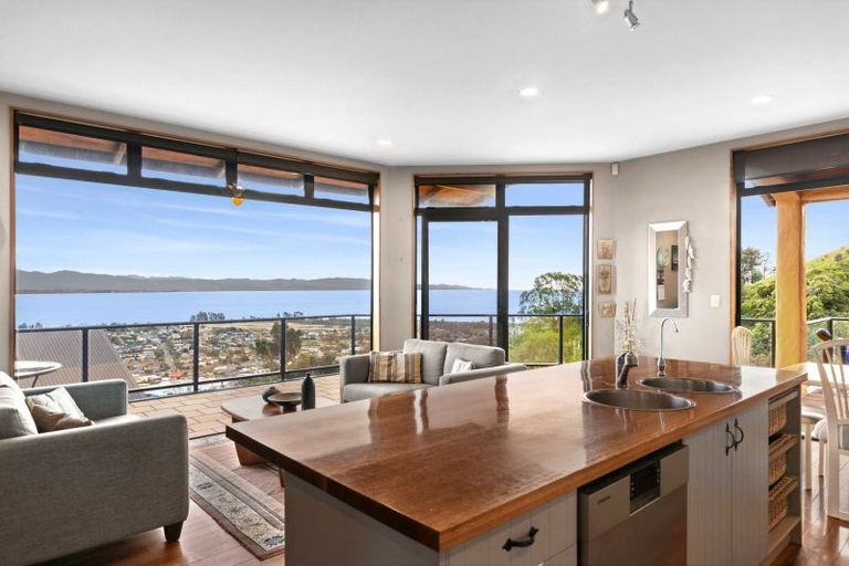 Photo of property in 9 Zeehaen Place, Britannia Heights, Nelson, 7010