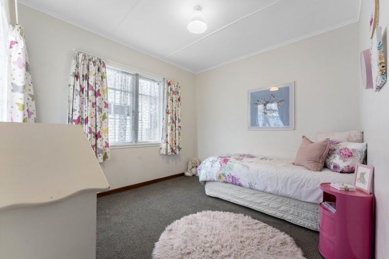 Photo of property in 26 Burton Avenue, Whanganui East, Whanganui, 4500