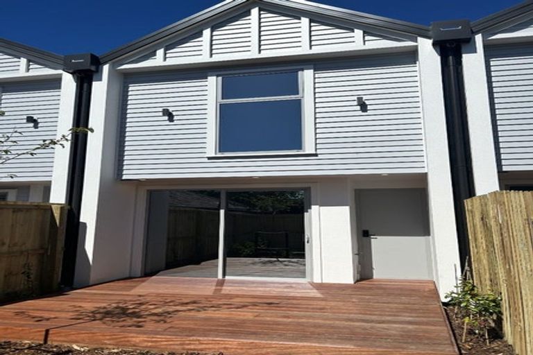 Photo of property in 6/17 Highsted Road, Bishopdale, Christchurch, 8053