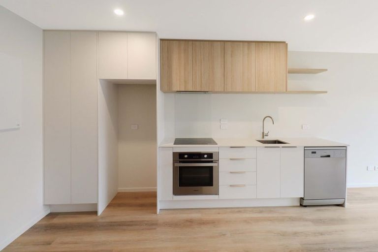 Photo of property in 6/123 Knights Road, Hutt Central, Lower Hutt, 5010