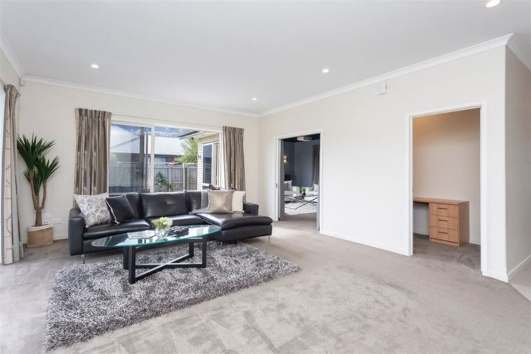 Photo of property in 46 Reka Street, Parklands, Christchurch, 8083