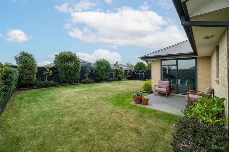 Photo of property in 23 Wakeman Way, Kaiapoi, 7630