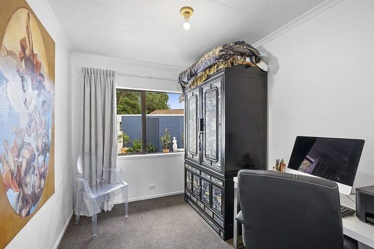 Photo of property in 17 Kipling Drive, Whalers Gate, New Plymouth, 4310