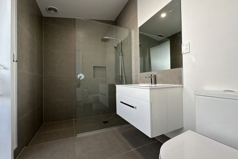 Photo of property in 44 Channel View Road, Campbells Bay, Auckland, 0630