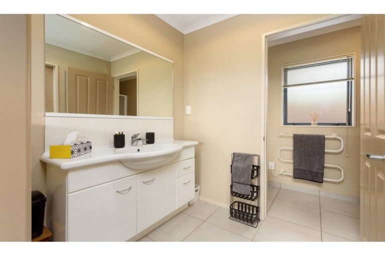 Photo of property in 117 Hollister Lane, Ohauiti, Tauranga, 3112