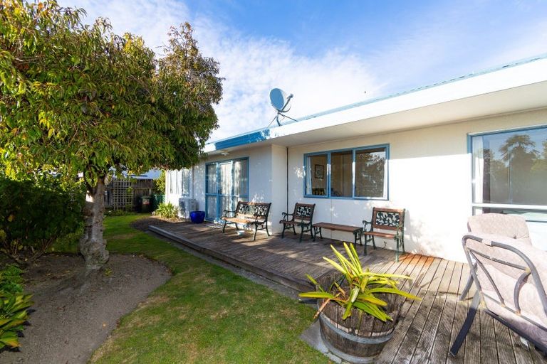 Photo of property in 2/189 Gloucester Street, Taradale, Napier, 4112