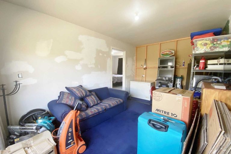 Photo of property in 2/40 Sarabande Avenue, Redwood, Christchurch, 8051