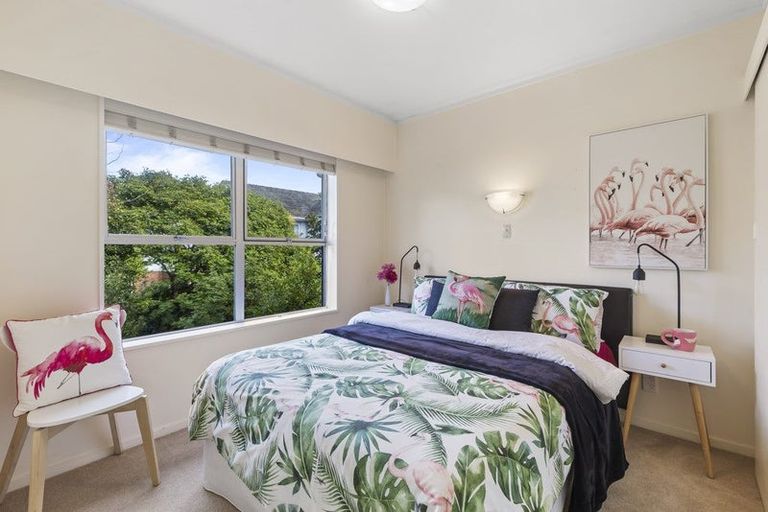 Photo of property in 2/21 Jutland Road, Hauraki, Auckland, 0622