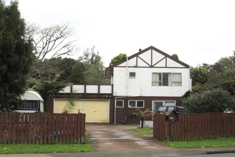 Photo of property in 230 Dominion Road, Red Hill, Papakura, 2110