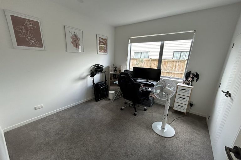 Photo of property in 19 St Claire Road, Silverdale, 0932