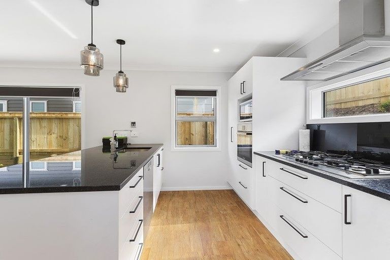 Photo of property in 2/90c Endeavour Drive, Whitby, Porirua, 5024