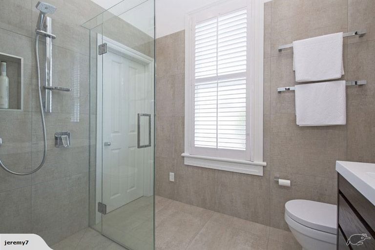 Photo of property in 11 Vine Street, Saint Marys Bay, Auckland, 1011