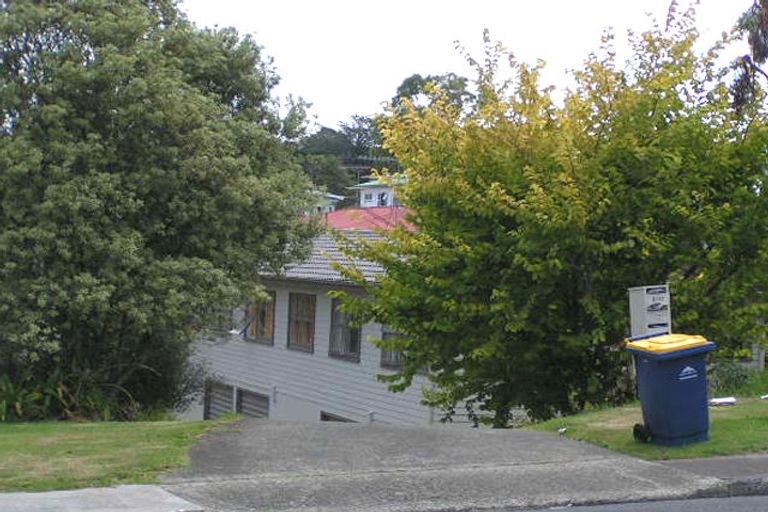 Photo of property in 178a Queen Street, Northcote Point, Auckland, 0627