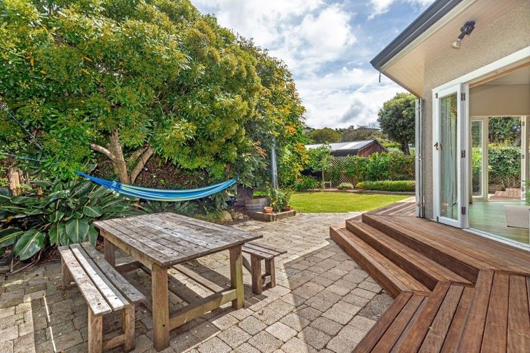Photo of property in 50 Moana Road, Okitu, Gisborne, 4010
