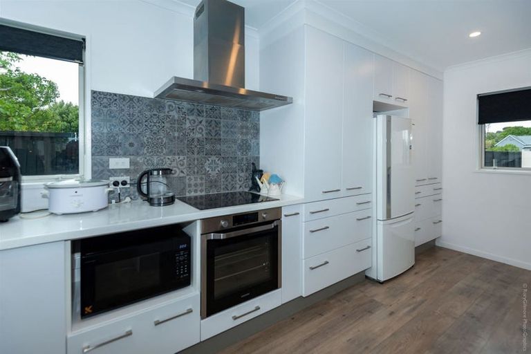 Photo of property in 43a Richill Street, Belfast, Christchurch, 8051