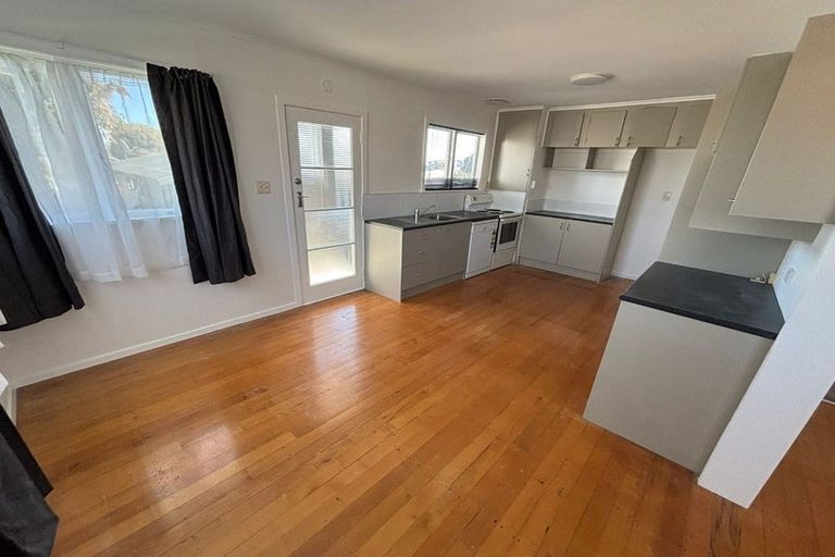 Photo of property in 1/25a Great South Road, Manurewa, Auckland, 2102