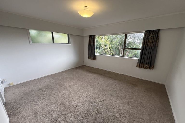 Photo of property in 19 Sartors Avenue, Northcross, Auckland, 0630
