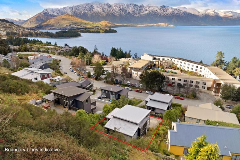 Photo of property in 18b Sainsbury Road, Fernhill, Queenstown, 9300