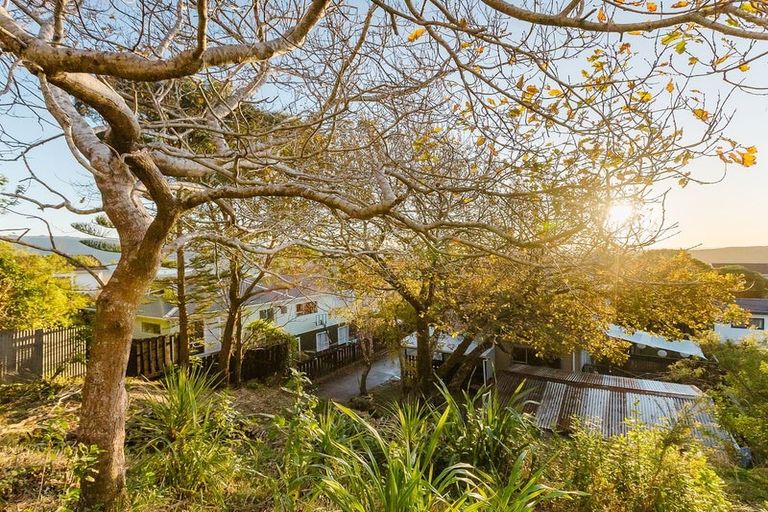 Photo of property in 7 Livet Place, Papakowhai, Porirua, 5024