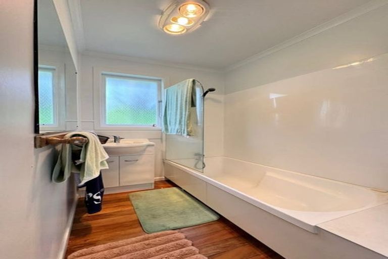 Photo of property in 178 Totara Road, Whenuapai, Auckland, 0618