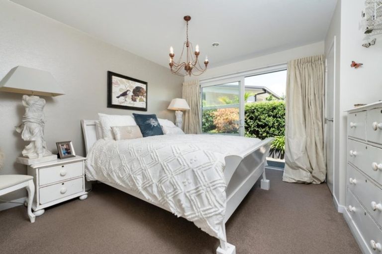 Photo of property in 17 Aubrey Way, Brookfield, Tauranga, 3110