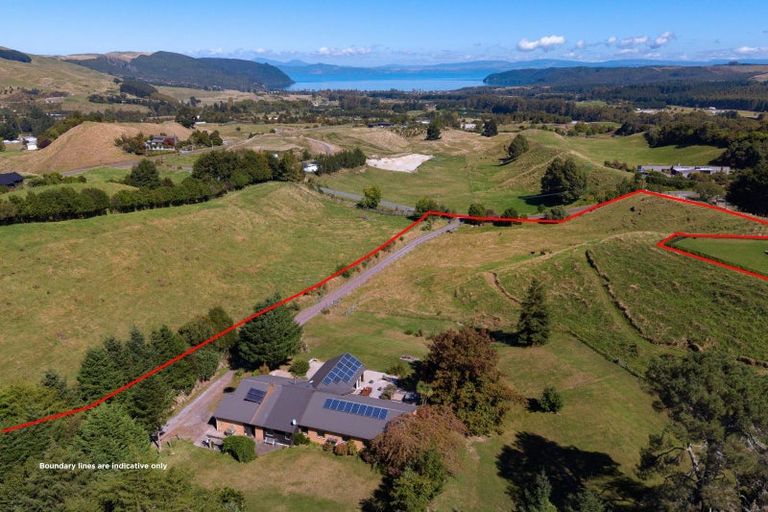 Photo of property in 34 Hepina Heights, Kinloch, Taupo, 3377