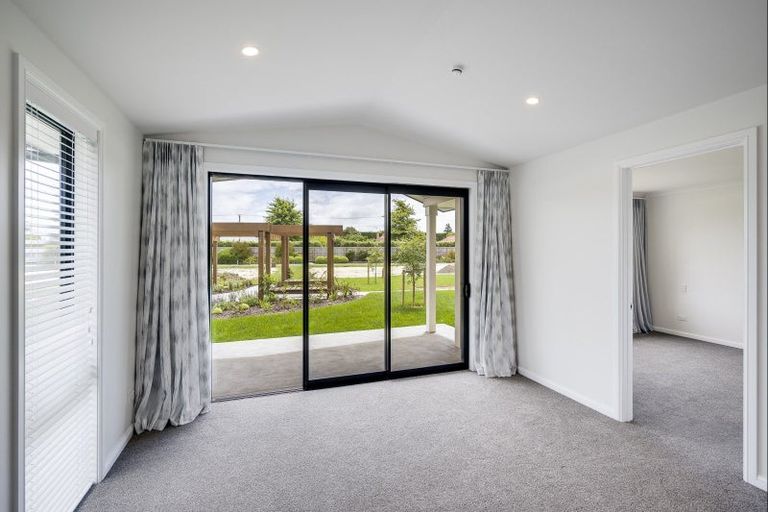 Photo of property in 55 Read Crescent, Clive, 4102