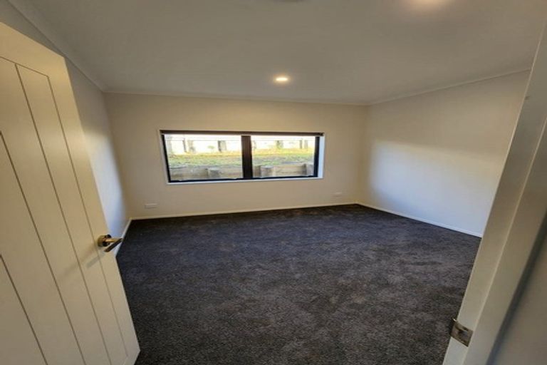 Photo of property in 2 Ulcoats Lane, Pokeno, 2402