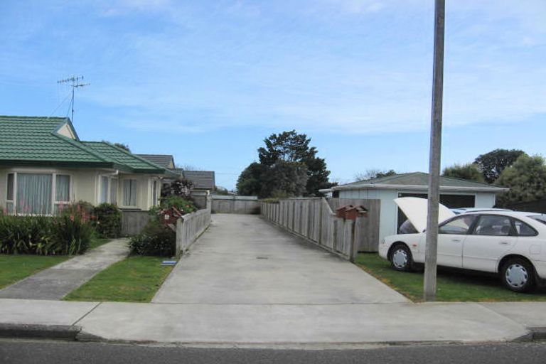 Photo of property in 4a Clark Street, Levin, 5510
