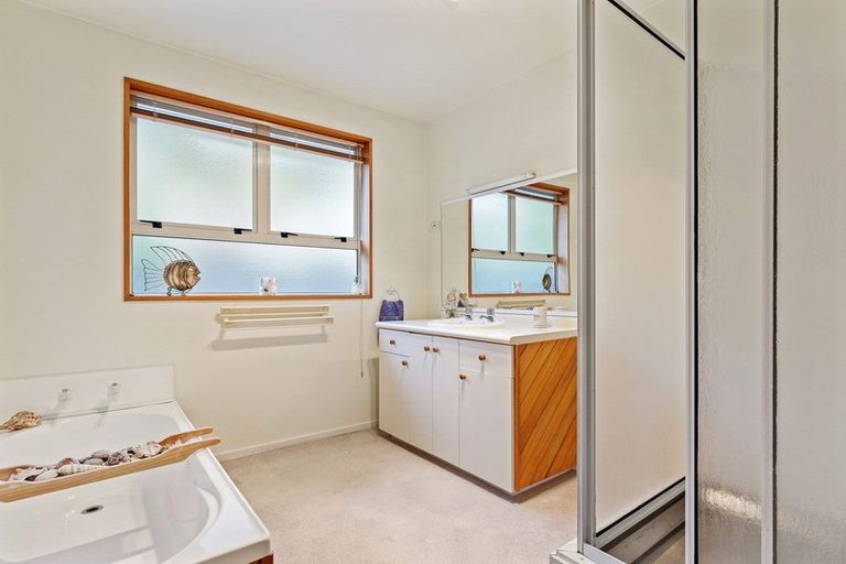 Photo of property in 15 Windsor Court, Rangiora, 7400