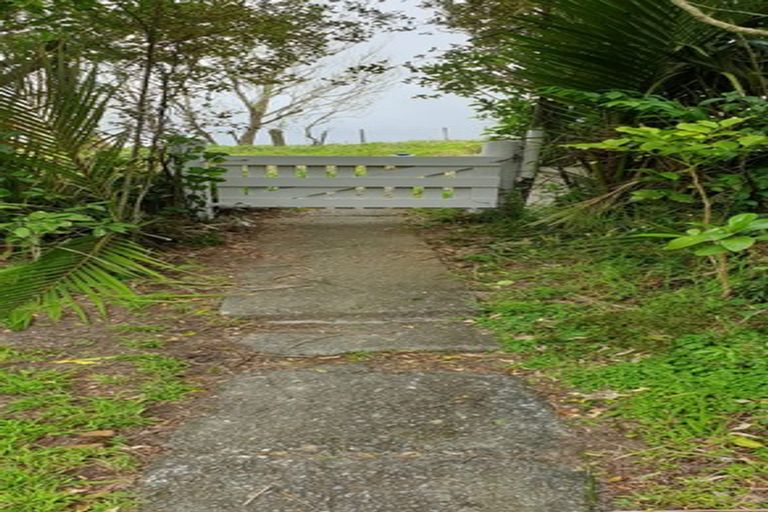 Photo of property in 826 Bickerstaffe Road, Maungaturoto, 0587