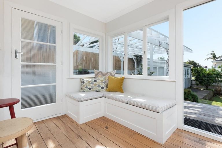 Photo of property in 55 Seventh Avenue, Tauranga, 3110