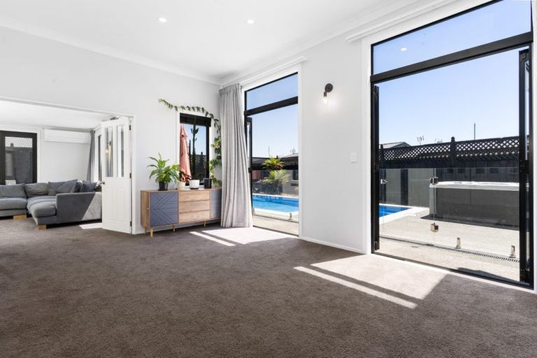 Photo of property in 9 Oaktree Lane, Bishopdale, Christchurch, 8053