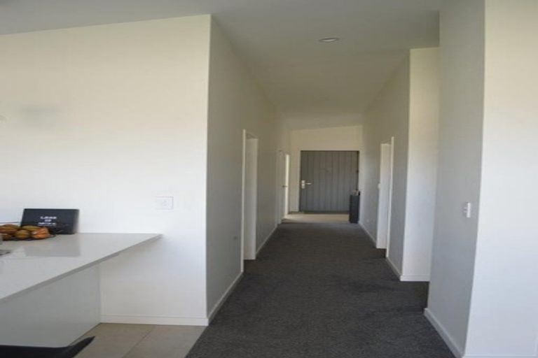 Photo of property in 15 Furlong Road, Papamoa, 3118