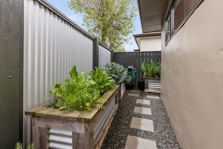 Photo of property in 1a Blenheim Street, Taradale, Napier, 4112