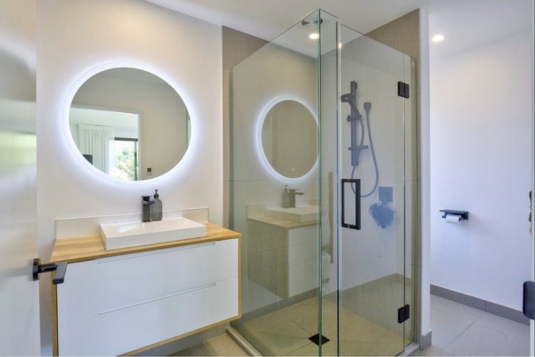 Photo of property in 44 Judge And Jury Drive, Lake Hayes, Queenstown, 9304