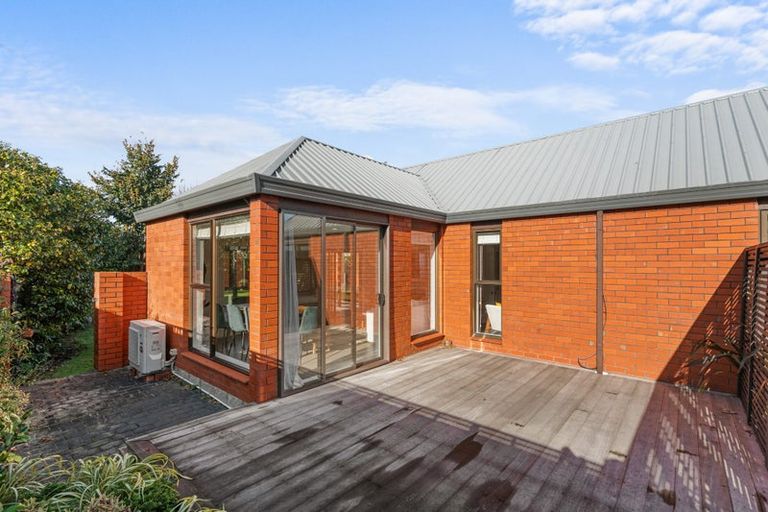 Photo of property in 38 Corfe Street, Ilam, Christchurch, 8041