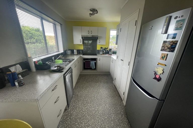 Photo of property in 57c Raumati Road, Raumati Beach, Paraparaumu, 5032