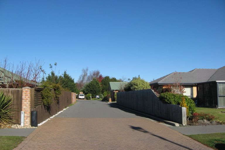 Photo of property in 12 Riegler Place, Belfast, Christchurch, 8051