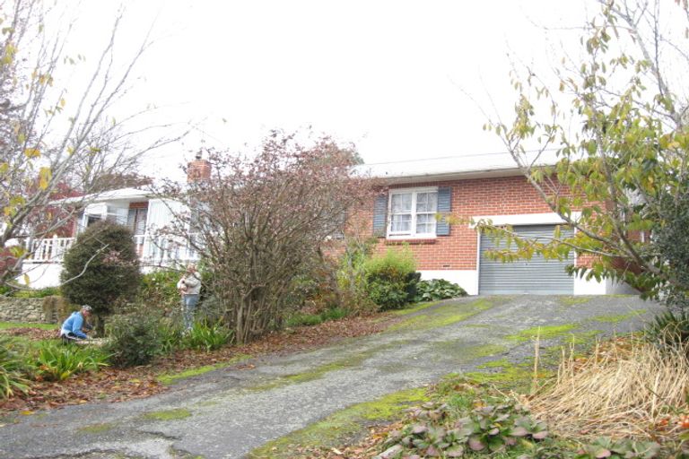 Photo of property in 1 Ardrossan Street, Lawrence, 9532