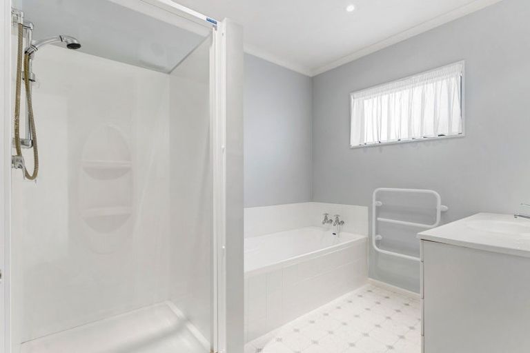 Photo of property in 12 Massey Street, Elderslea, Upper Hutt, 5018