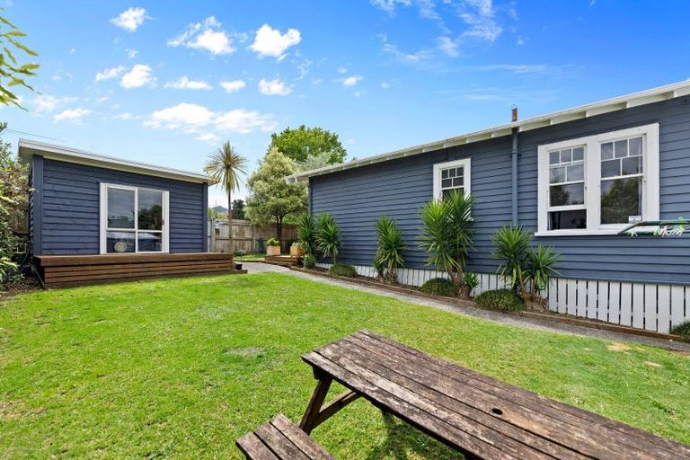 Photo of property in 15 Wood Street, Paeroa, 3600