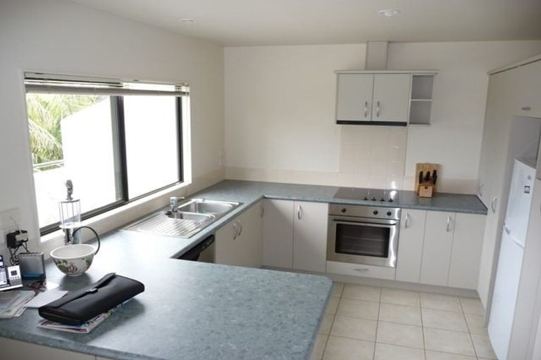 Photo of property in 37 Tates Court, Gulf Harbour, Whangaparaoa, 0930