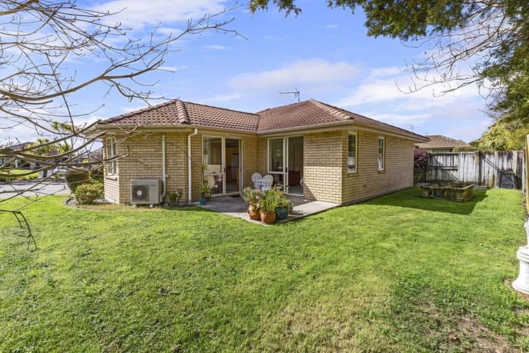 Photo of property in 6 Farnham Close, Rototuna North, Hamilton, 3210