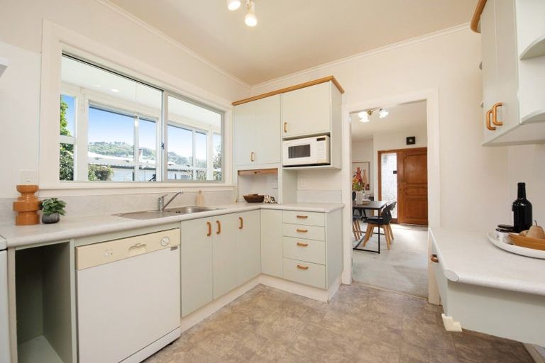 Photo of property in 111a Darlington Road, Miramar, Wellington, 6022