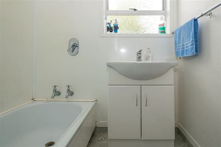 Photo of property in 22 Lucas Street, Riversdale, Blenheim, 7201