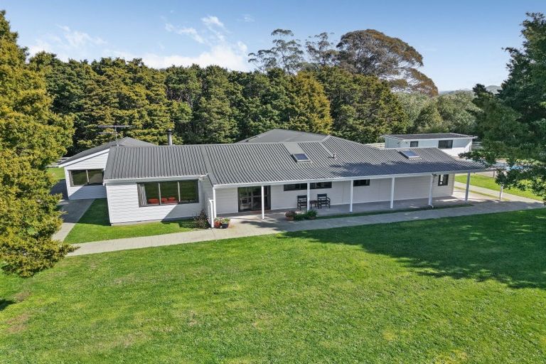 Photo of property in 119 Tararua Drive, Upper Plain, Masterton, 5888